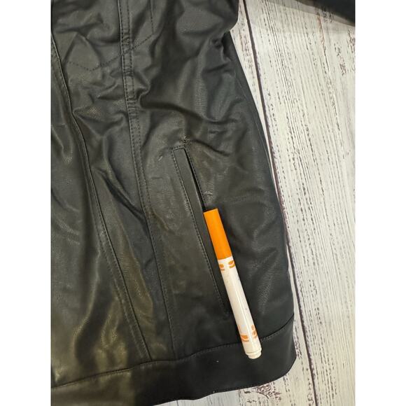 Levi’s Faux Leather Sherpa Lined Trucker Jacket Men’s XL Black Snap Front - Picture 4 of 13